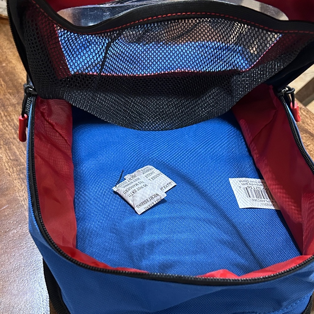 Plano fishing Blue and Red sling bag with Clear Front - Picture 2 of 7
